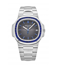 nautilus-platinum-with-baguette-sapphire-bezel-and-baguette-sapphire-dial-5711111p.png